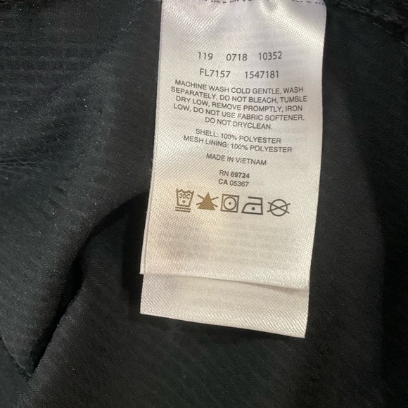 Columbia sportswear company.
Black , XL, women’s ,  vest . A+++ - Picture 5 of 7